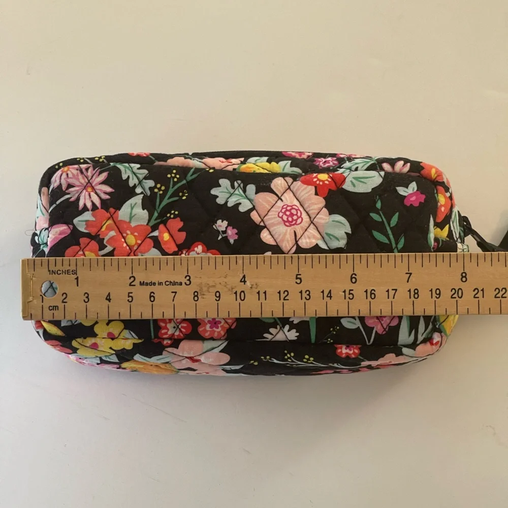 Pair of Vera Bradley Tangerine‎ Twist Cosmetic Toiletry Bags